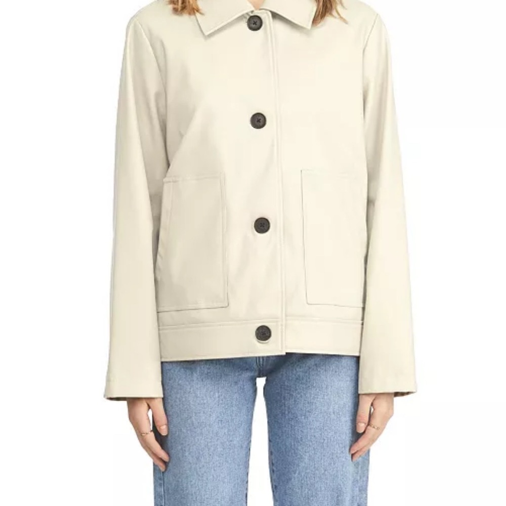 NVLT Cream Trench Coat with Structured Shoulders